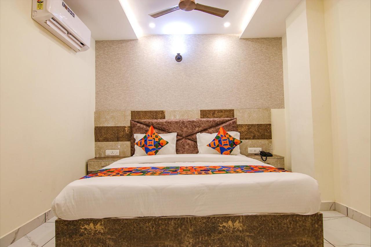 Fabhotel Meridian Inn Mohali Buitenkant foto